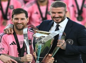 ميسي يتوج بجائزة أفضل لاعب في الدوري الأميركي للمرة الثانية تواليا