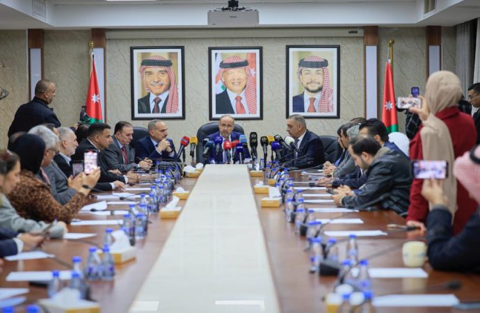 “مالية النواب” تقر مشروع قانون الموازنة العامة وتصدر توصياتها الشاملة