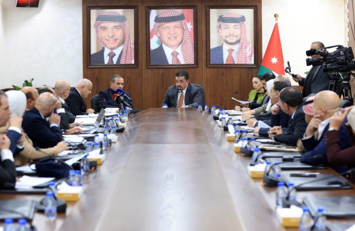 البكار: سعي لرفع رواتب تقاعدية تقل عن 200 دينار مع الحفاظ على استدامة “الضمان الاجتماعي”