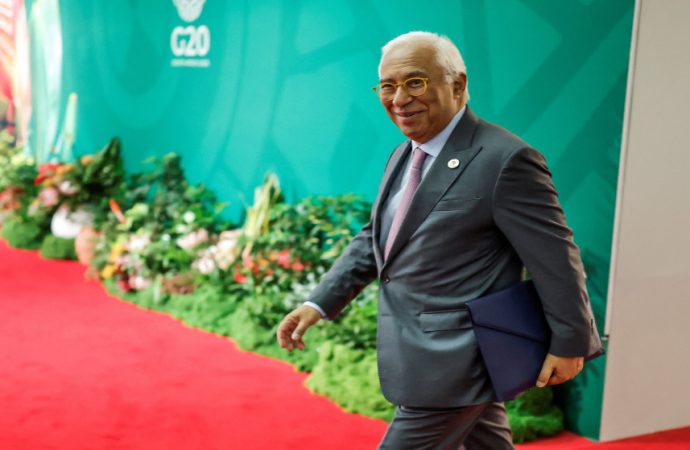 كوستا: الولايات المتحدة لا يمكن أن تحل محل المواطنين الأوروبيين