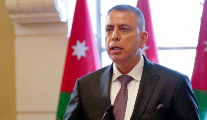 الفراية: مهندسون سيقيّمون مصبات المياه والعبّارات في الكرك لمعالجة المشكلات
