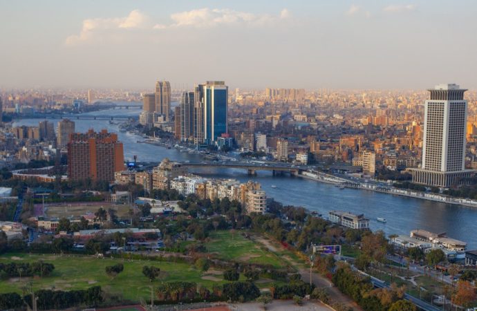 مصر تنفي التنسيق مع إسرائيل لفتح معبر رفح