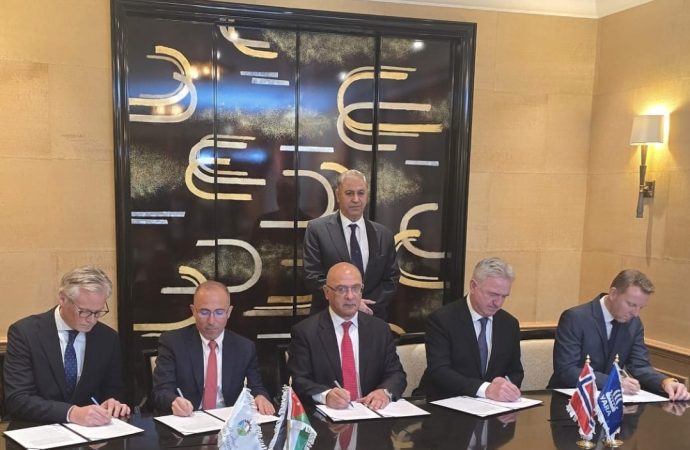 “البوتاس العربية” توقع اتفاقية استراتيجية طويلة الأمد مع “يارا” النرويجية لتوريد البوتاس للأسواق العالمية