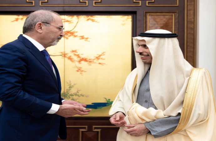 الأردن والسعودية يبحثان جهود تثبيت وقف إطلاق النار في غزة والانتقال للمرحلة الثانية