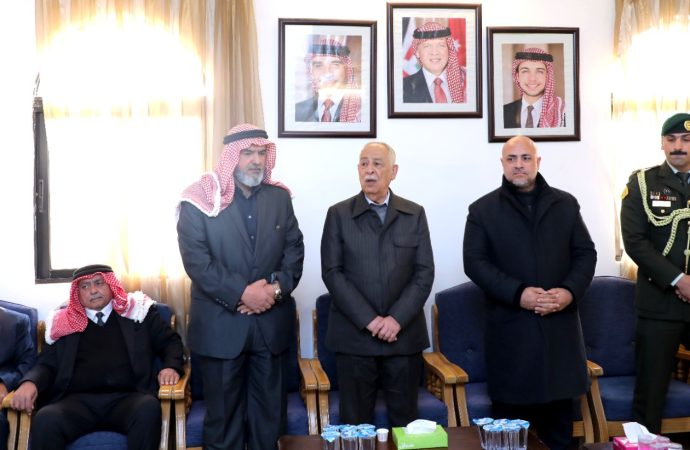 مندوبا عن الملك وولي العهد. العيسوي يعزي عشيرة العربيات