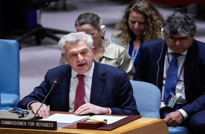 المفوضية الأممية لشؤون اللاجئين تحصد تعهّدات تمويل بأكثر من 1,5 مليار دولار