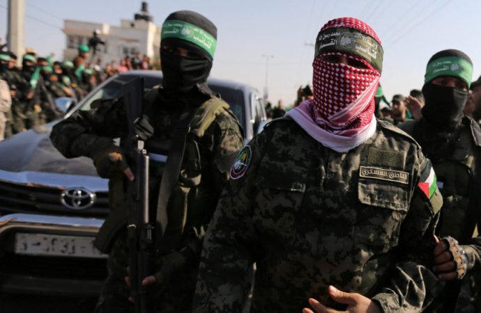 حماس تنعى عددا من قياداتها منهم أبو عبيدة ومحمد السنوار