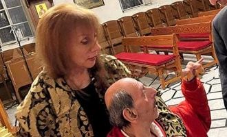 تقارير لبنانية تكشف سبب وفاة ابن فيروز مشكلة بالكلى .