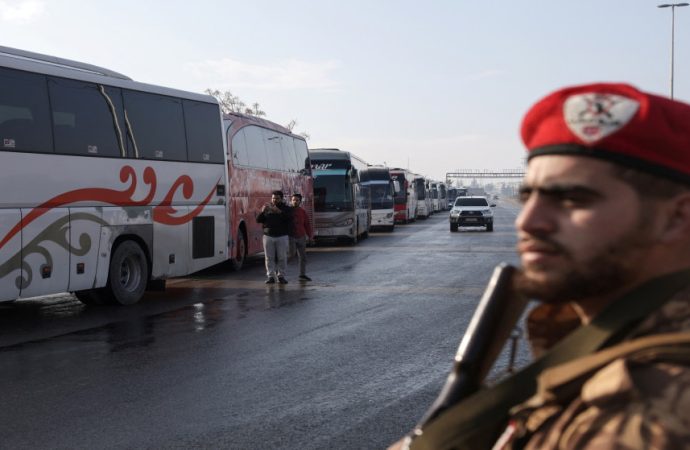 الجيش السوري يعلن فتح ممر إنساني في حي الشيخ مقصود