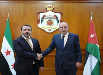 الصفدي يبحث هاتفيا مع نظيره السوري تطورات الأوضاع في سوريا