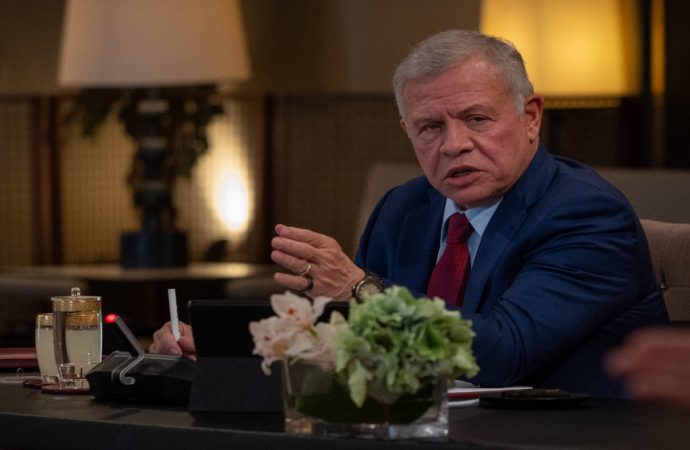 الملك يتلقى دعوة من ترامب للانضمام لمجلس السلام