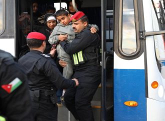 القوات المسلحة تجلي دفعة جديدة من أطفال غزة المرضى للعلاج في الأردن