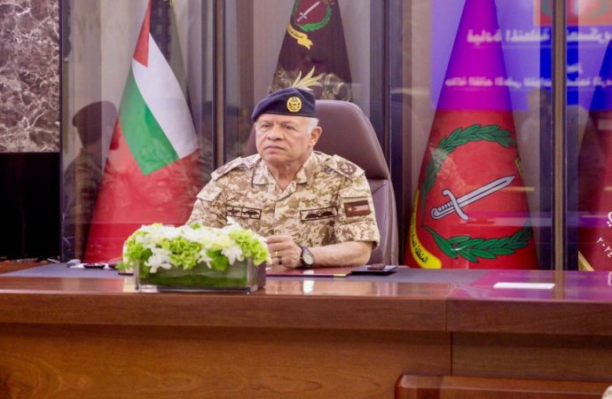 الملك: على قواتنا المسلحة أن تمتلك قوات احتياط كافية