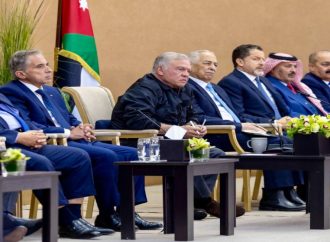 الملك يؤكد ضرورة تطوير البنية التحتية والطرق في إربد