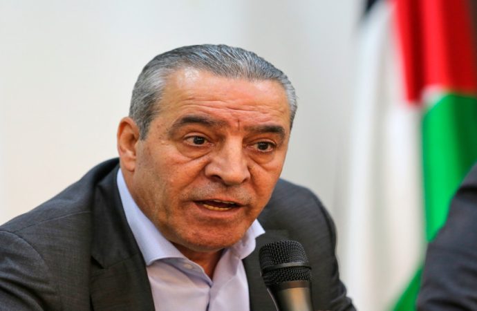 الشيخ: طالبنا مؤسسات الدولة بعدم التعامل مع الإجراءات الاحتلالية ورفضها