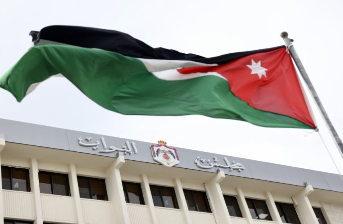 الطوباسي يؤدي اليمين الدستورية عضوا في مجلس النواب خلفا للجراح الاثنين
