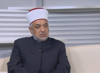 الخلايلة يطلق حملة لتوزيع 10 آلاف طرد غذائي بكلفة ربع مليون دينار
