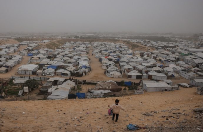 الأردن ومصر يتعهدان بتدريب أفراد شرطة قوة الاستقرار في غزة
