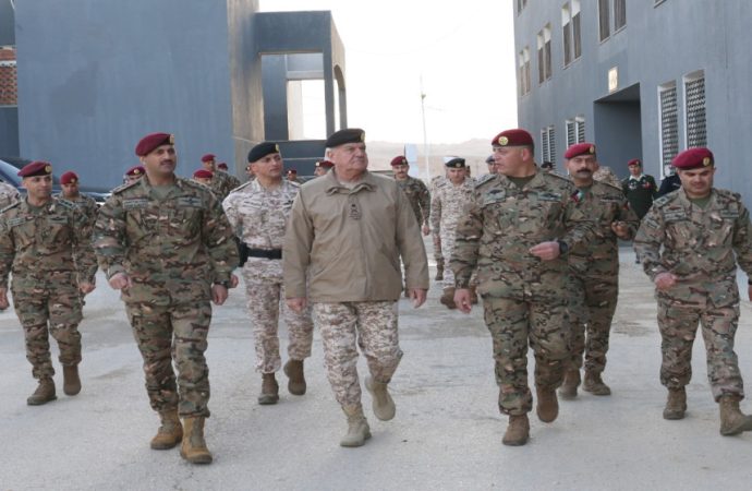 الحنيطي: القوات المسلحة ماضية في تنفيذ خطط التحديث والتطوير الشامل
