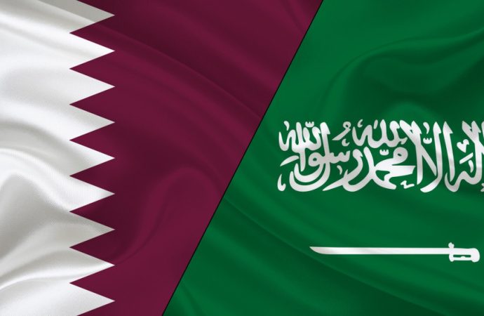 مساع سعودية وقطرية لمنع التصعيد بين أفغانستان وباكستان