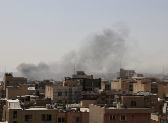 الجيش الإسرائيلي يشن أكبر غارة جوية في تاريخه على أهداف إيرانية