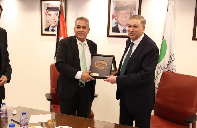 الهميسات يشيد بإنجازات”البوتاس العربية”