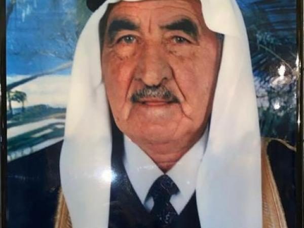 الذكرى 19 لوفاة شيخ عشيرة آل الطويل محمود حمدالله زايد الطويل (أبو حسن)