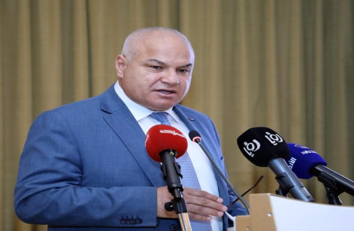 وزير العمل: 54% من القوة العاملة في الأردن تعمل في الاقتصاد غير المنظم