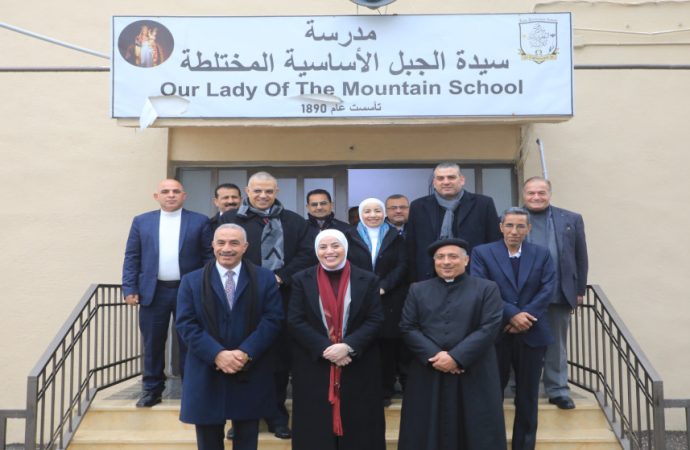 وزيرة التنمية الاجتماعية تتفقد عدداً من الأسر العفيفة والأيتام والأشخاص ذوي الإعاقة في عجلون