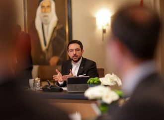 ولي العهد يؤكد أهمية الإسراع في تطوير وتنظيم بيئة تشريعية داعمة للمشاريع الناشئة