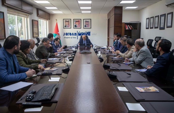 وزير السياحة يبحث مع ممثلي القطاع إطلاق باقات سياحية مدعومة لاستهداف الأسواق العربية – صور