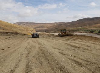 وزير الأشغال: إجراءات فنية لتعزيز تصريف المياه والحماية من السيول في المواقع المتضررة