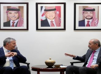 الصفدي يشيد بالدور الإنساني للأونروا في غزة