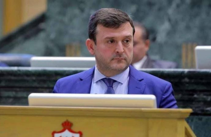العمري : لا تجعلوا المواطن يدفع ثمن حربٍ لم يشعلها