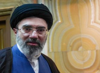 المرشد الإيراني مجتبى خامنئي: أفشلنا مساعي تقسيم البلاد ولم نمتنع عن الثأر
