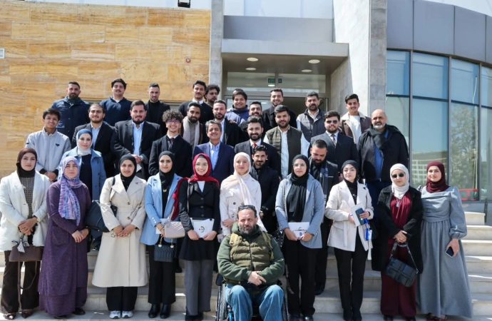 توطين المبادرات الشبابية… نهج جديد في وزارة الشباب