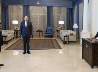 رئيس مجلس مفوضي “البترا” وعضوان في “الطاقة والمعادن” و”الأوراق المالية” يؤدون القسم القانونية
