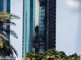 الكويت والإمارات تتصديان لصواريخ إيرانية.. و3 إصابات بالبحرين