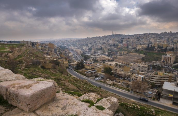 أجواء باردة في أغلب المناطق حتى الأربعاء