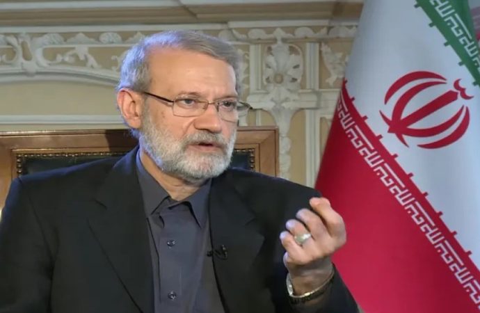 لاريجاني: سيجري تأسيس مجلس قيادة مؤقت في إيران اليوم