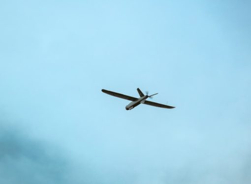 قطر تعلن اعتراض 13 صاروخاً و4 مسيّرات في عدة موجات الخميس