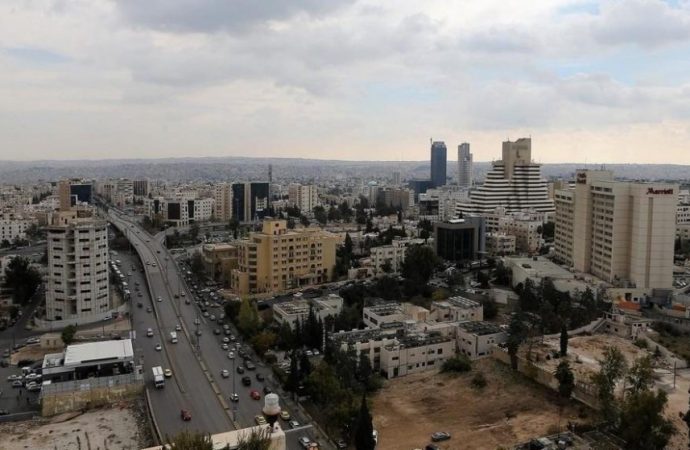أجواء لطيفة اليوم وانخفاض طفيف على الحرارة خلال الأيام المقبلة