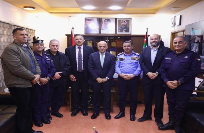 بحث تنظيم الحركة المرورية خلال رمضان والأعياد