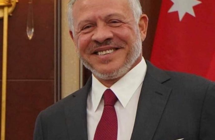الملك يؤكد للرئيس التشيكي ضرورة احترام سيادة الدول وتغليب الحلول الدبلوماسية