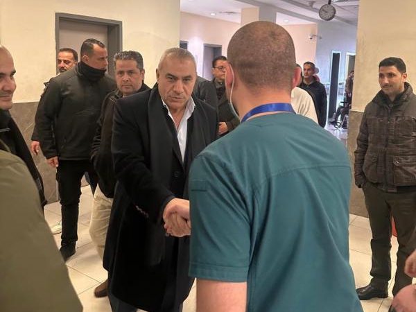 إدارة مستشفيات البشير تعايد كوادرها ومرضاها في عيد الفطر