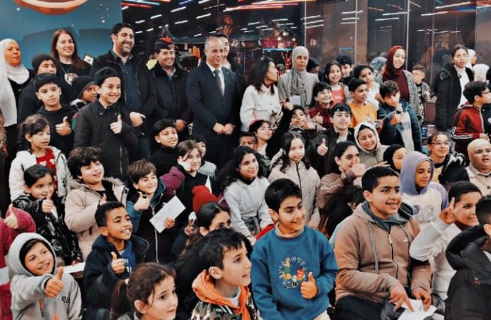 الهقيش  يرعى الإفطار الخيري في الراية مول  لـ  250 يتيما .