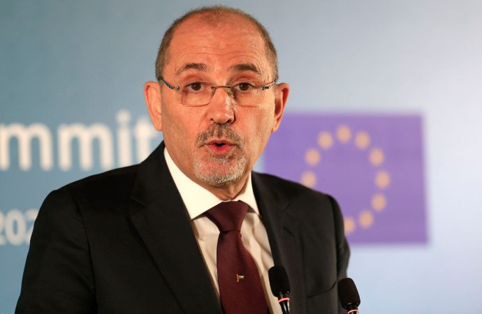 الصفدي وروبيو يبحثان التصعيد الإقليمي ويؤكدان متانة العلاقات الثنائية