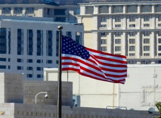 الأمن العام يبث رسالة توعوية للقاطنين في محيط السفارة الأميركية في عمّان
