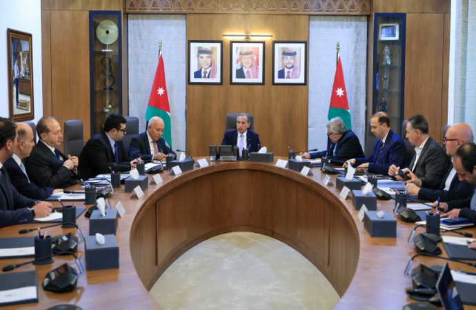 حسّان يبحث مع شركات الملاحة والشحن تعزيز سلاسل التوريد