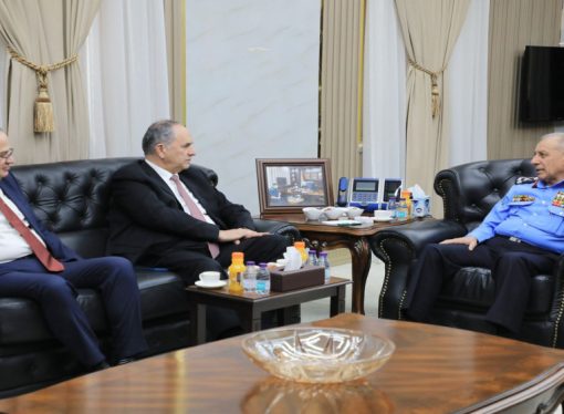 وزيرا العدل والاقتصاد الرقمي ومدير الأمن العام يترأسون اجتماعا لبحث تسريع مشاريع التحول الرقمي